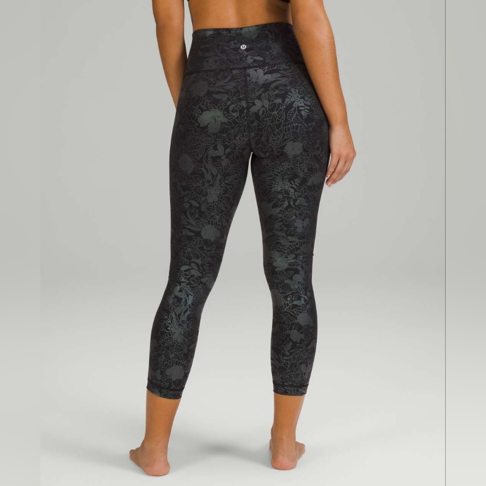 Lululemon Wunder Under High-Rise Crop 23" *ShineLogo Flourish Black Iridescent